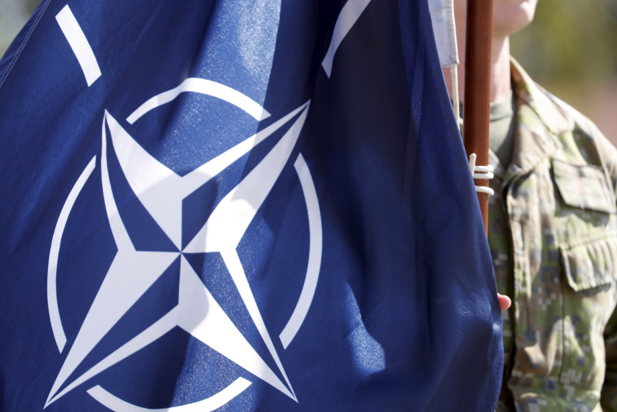 Το Λονδίνο στηρίζει τον Ρούτε για νέο επικεφαλής του ΝΑΤΟ