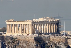 BlackRock: Η επιστροφή της Ελλάδας στις αγορές θα ξεμπλοκάρει τις επενδύσεις