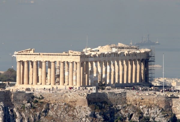 BlackRock: Η επιστροφή της Ελλάδας στις αγορές θα ξεμπλοκάρει τις επενδύσεις