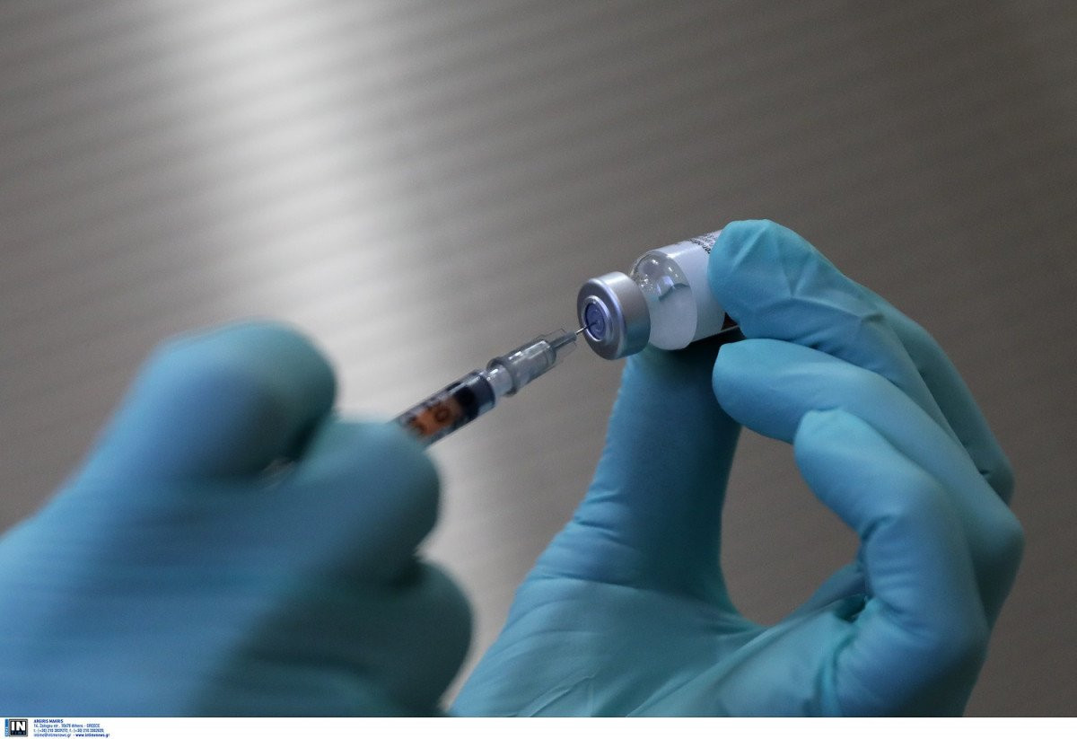 Μετάλλαξη που δεν καλύπτεται καλά από τα εμβόλια ούτε από τη φυσική ανοσία βρήκαν επιστήμονες