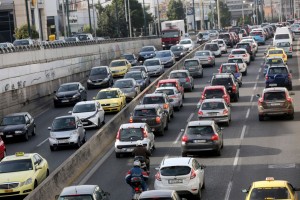 Τα αυστηρά όρια στις εκπομπές ρύπων προβληματίζουν τις αυτοκινητοβιομηχανίες