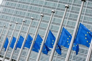 Κομισιόν: «Το έργο του αγωγού EastMed αποτελεί σημαντική επιλογή για την ΕΕ»
