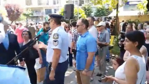 Αποδοκίμασαν βουλευτή του ΣΥΡΙΖΑ στη Δράμα για τη Μακεδονία (video)