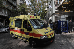 Ηράκλειο: Αυτοκίνητο έπεσε σε γκρεμό, στο νοσοκομείο μητέρα και παιδί