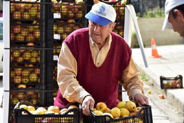 Ανοίγει ο δρόμος για εξαγωγές ελληνικών φρούτων στην Κίνα