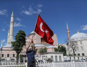 Έκλεισαν την Αγιά Σοφιά οι Τούρκοι, θα ανοίξει ως τζαμί