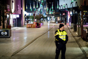 Δύο νεκροί σε επεισόδιο με πυροβολισμούς μέσα σε εστιατόριο στην Ολλανδία