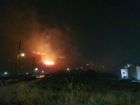 Μεγάλη φωτιά και εκκενώσεις οικισμών στην Τήνο