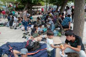 Το μεταναστευτικό «προβληματίζει» το δημοτικό συμβούλιο της Αθήνας 