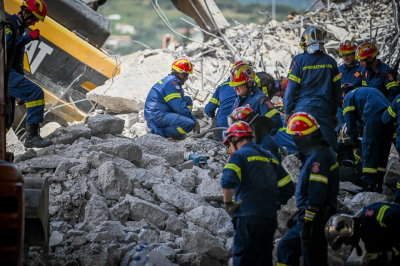 Κατάρρευση γέφυρας στην Πάτρα: Ένας νεκρός και 8 τραυματίες