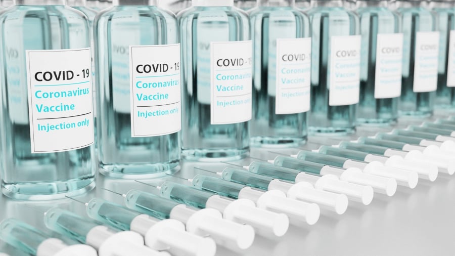 Κίνα: Ο πρόεδρος Σι Τζινπίνγκ υποσχέθηκε 1 δισ. δόσεις εμβολίων κατά της Covid-19 στην Αφρική