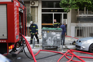 Φωτιά σε διαμέρισμα στην Κρήτη: Στο νοσοκομείο νεαρή γυναίκα με αναπνευστικά προβλήματα