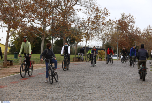 «Ποδηλατώ στην εργασία, κίνητρα για εργαζόμενους»: Αυτός είναι ο νέος οδηγός δημόσιας πολιτικής για το ποδήλατο