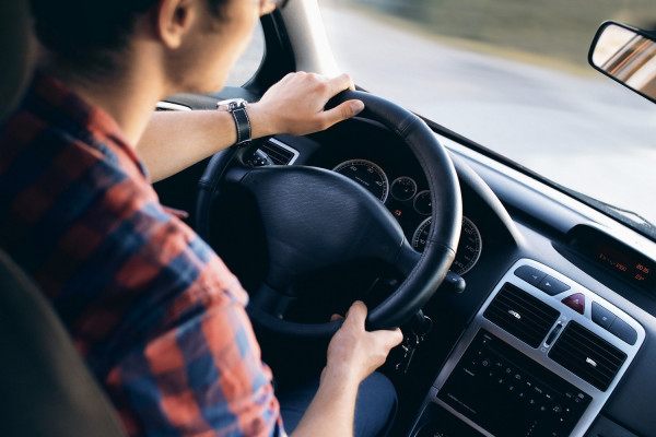 Δίπλωμα οδήγησης: Τα πάνω - κάτω σε μαθήματα, πότε ξεκινούν οι εξετάσεις