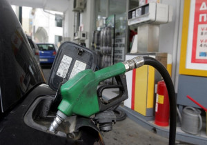 Νέο ράλι στις τιμές της αμόλυβδης και του πετρελαίου κίνησης - «Φωτιά» στις τσέπες των καταναλωτών