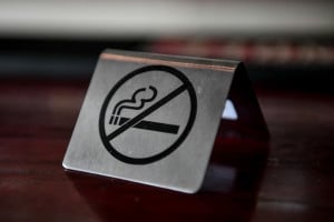 Αρωματικά τσιγάρα τέλος - Απαγορεύονται από σήμερα σε όλη την Ευρώπη