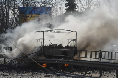Ραγδαίες εξελίξεις στον πόλεμο στην Ουκρανία: Η Ρωσία κάνει πολύπλευρη επίθεση, «μετά τη χθεσινή κατάπαυση του πυρός»