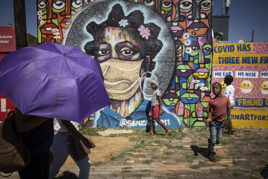 Μετάλλαξη Όμικρον: Υποχωρεί το τέταρτο κύμα στη Νότια Αφρική, σύμφωνα με τον ΠΟΥ