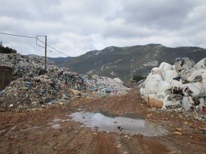 Σε κατάσταση έκτακτης ανάγκης ο Δήμος Καλαμάτας για τα σκουπίδια