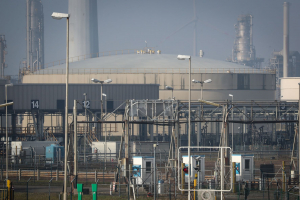 Financial Times: Συμφωνία - «μαμούθ» ΗΠΑ και ΕΕ για προμήθεια υγροποιημένου φυσικού αερίου