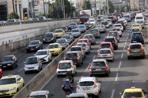 Θεαματική αύξηση των «εισαγώμενων» μεταχειρισμένων αυτοκινήτων στην Ελλάδα