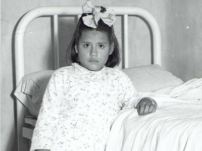 Η νεότερη μητέρα γέννησε το παιδί της σε ηλικία μόλις 5 ετών: Η απίστευτη ιστορία της Λίνα Μεντίνα (εικόνες, βίντεο)