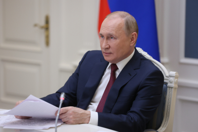 Βρυχάται ο Πούτιν: «Κόκκινη γραμμή η επέκταση του ΝΑΤΟ στην Ουκρανία»