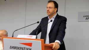 Θ. Θεοχαρόπουλος: Σε θετική κατεύθυνση η επέκταση της αναδοχής σε όσους έχουν υπογράψει σύμφωνο συμβίωσης