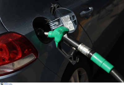 Fuel Pass 2: Ανοίγει η πλατφόρμα, ποια ΑΦΜ κάνουν πρώτα αίτηση για το επίδομα βενζίνης