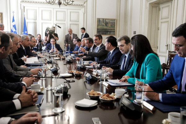Δημοσκόπηση Opinion Poll: Ποια η νέα διαφορά ΝΔ – ΣΥΡΙΖΑ - Τι λένε για «άνοιγμα» Τσίπρα και Συνέδριο ΠΑΣΟΚ