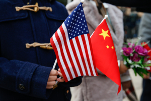 Διπλωματικές εξελίξεις: Ο επικεφαλής της CIA πήγε στο Πεκίνο για συνομιλίες