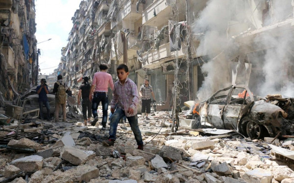 Συγκλονιστικό βίντεο: Τούρκοι βομβαρδίζουν αμάχους και δημοσιογράφους στη Ρας αλ Αΐν (σκληρές εικόνες)