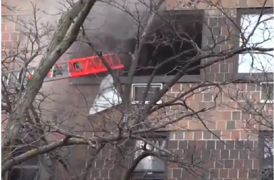 Τραγωδία στο Μπρονξ, τουλάχιστον 19 νεκροί από φωτιά σε πολυώροφο κτίριο (βίντεο)