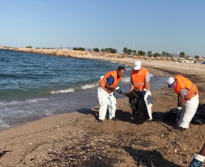 Εντατικές δράσεις από τον Δήμο Βάρης - Βούλας - Βουλιαγμένης για να παραμείνουν καθαρές οι ακτές