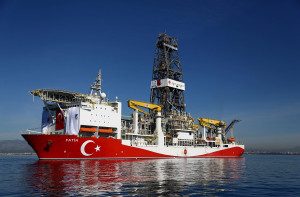 Χάρτης με τη θέση του τουρκικού ερευνητικού σκάφους και της ελληνικής φρεγάτας