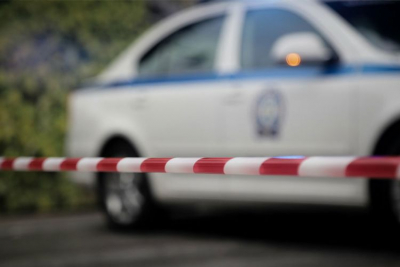 Χαλκιδική: 25χρονος έβγαλε όπλο σε μπαρ - Δύο τραυματίες