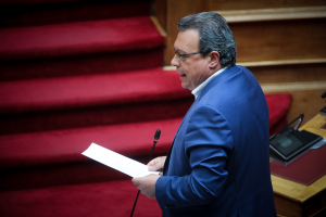ΣΥΡΙΖΑ: Κατέθεσε τροπολογία στη Βουλή για την ΑΔΑΕ - «Δεν είναι ανεκτές οι παράνομες παρακολουθήσεις»