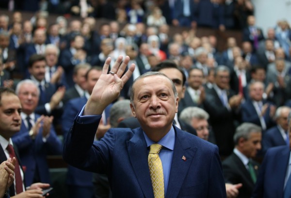 Ερντογάν: Εκδώστε τους Γκιουλενιστές, αλλιώς δεν θα σας δίνουμε κανέναν