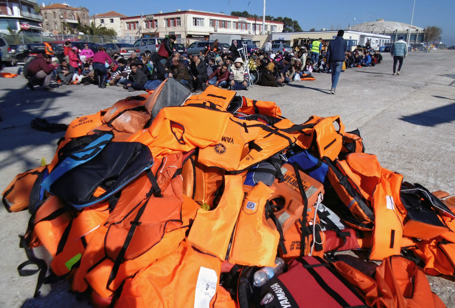 Frontex: Ο αριθμός των μεταναστών που διασχίζουν την κεντρική Μεσόγειο έχει υπερδιπλασιασθεί από το 2022