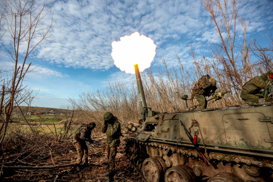 Τρομακτική δύναμη πυρός συγκέντρωσε η Ρωσία - Ετοιμάζει νέα επίθεση με στόχο το Ντονμπάς