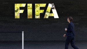 Τοποθετείται ο επίτροπος της FIFA για τα γεγονότα στο ελληνικό ποδόσφαιρο
