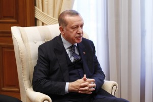 Ερντογάν: Με Μακρόν θα συζητήσουμε την αμυντική συνεργασία