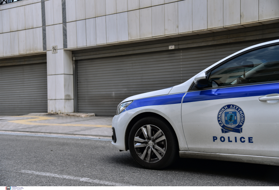 Θεσσαλονίκη: Ανήλικος τράβηξε μαχαίρι και γρονθοκόπησε καθηγητή σε σχολικό αγώνα