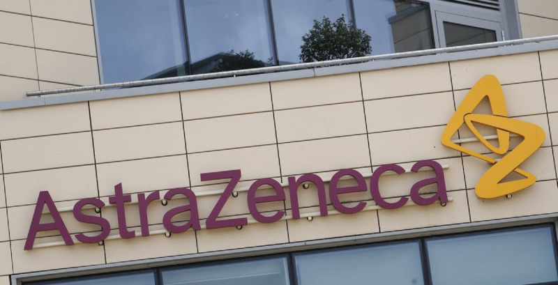 Reuters: Η AstraZeneca θα παραδώσει νωρίτερα δόσεις του εμβολίου μετά τον «πόλεμο» με την Ευρωπαϊκή Ένωση