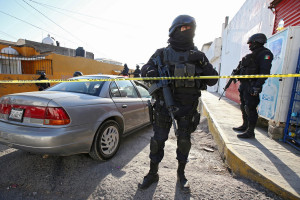 Φρίκη στο Μεξικό: Βρέθηκαν δώδεκα πτώματα μέσα σε παρατημένα αυτοκίνητα! (vid)