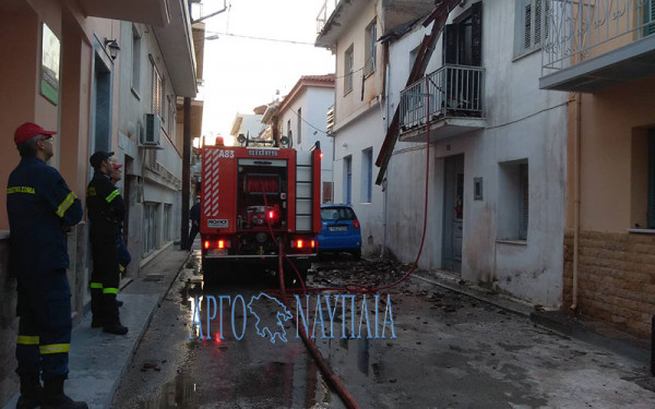 Τραγωδία στο Ναύπλιο: Νεκρή ηλικιωμένη γυναίκα από φωτιά μέσα στο σπίτι της (pics)