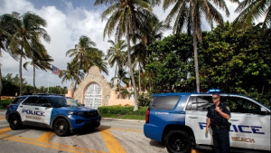 Ντόναλντ Τραμπ: Το FBI έβγαλε «λαβράκι» από την έρευνα στο σπίτι του στη Φλόριντα