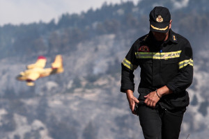 Συγκλονίζει ο εθελοντής πυροσβέστης που τραυματίστηκε στην Εύβοια