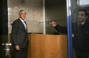 Για διαφθορά και ξέπλυμα χρήματος κατηγορείται πρώην πρωθυπουργός της Πορτογαλίας