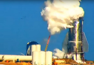 Space X: Σκόνη και θρύψαλα το πρωτότυπο διαστημόπλοιο του Ίλον Μασκ – Βίντεο με την έκρηξη